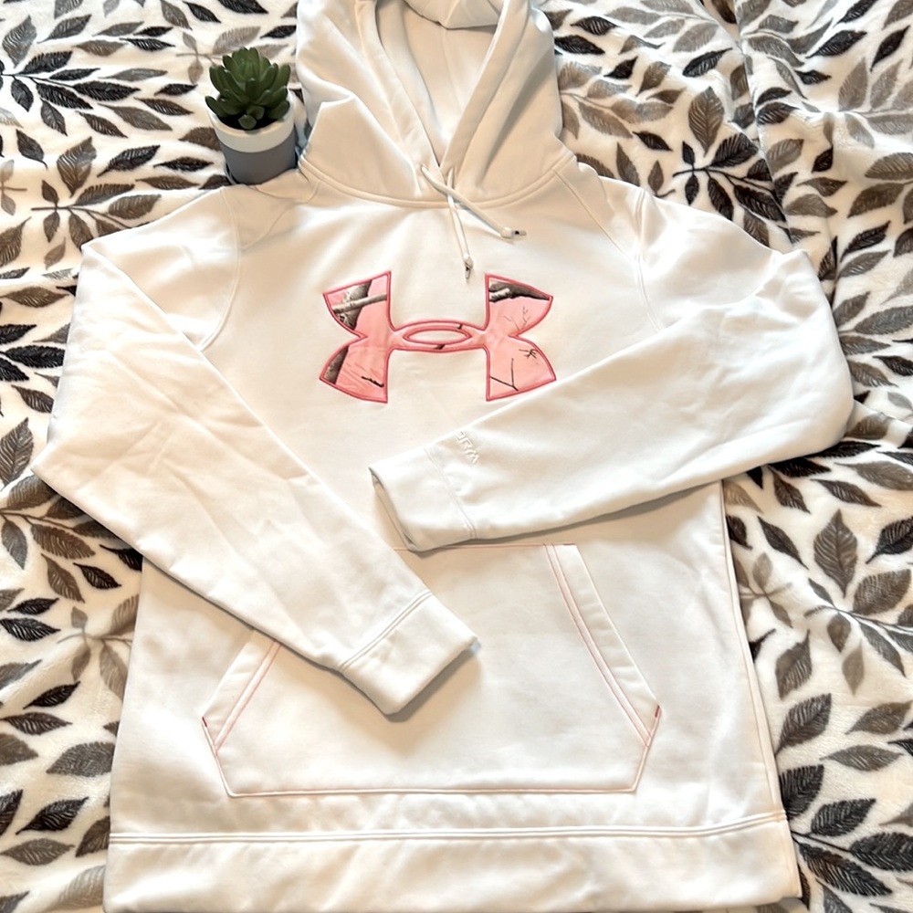 Under Armour Hooded Sweatshirt *** MUST GO!!! ***